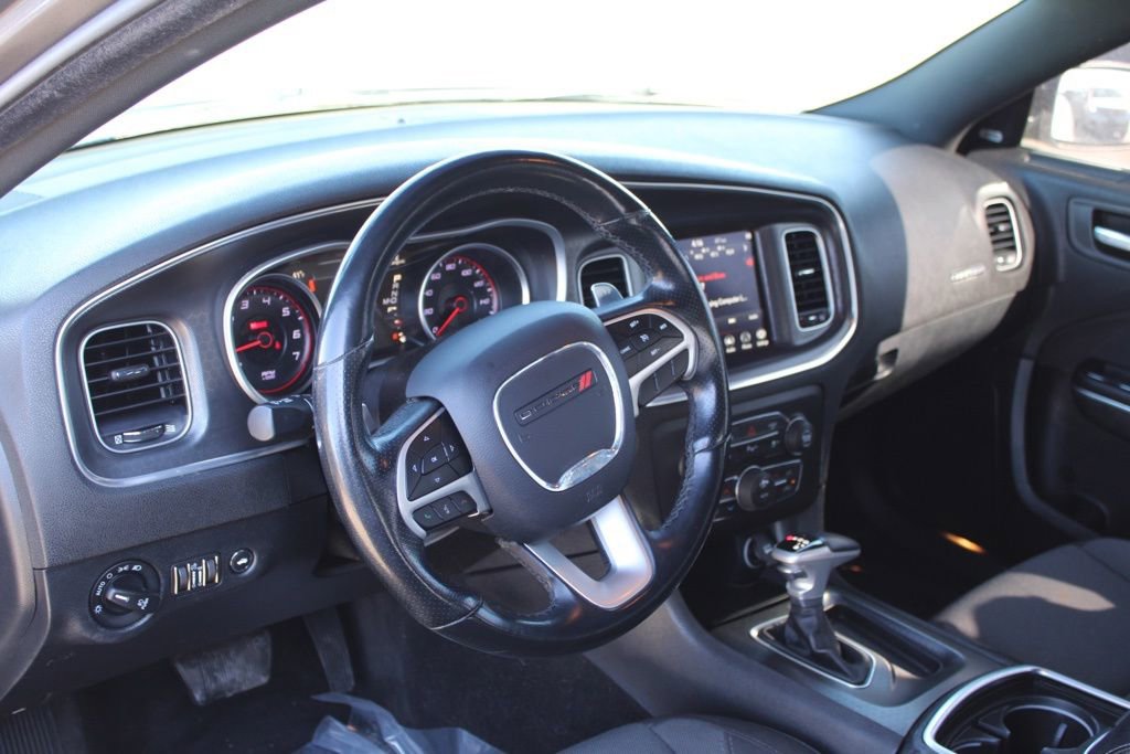 Used 2018 Dodge Charger R/T image 15