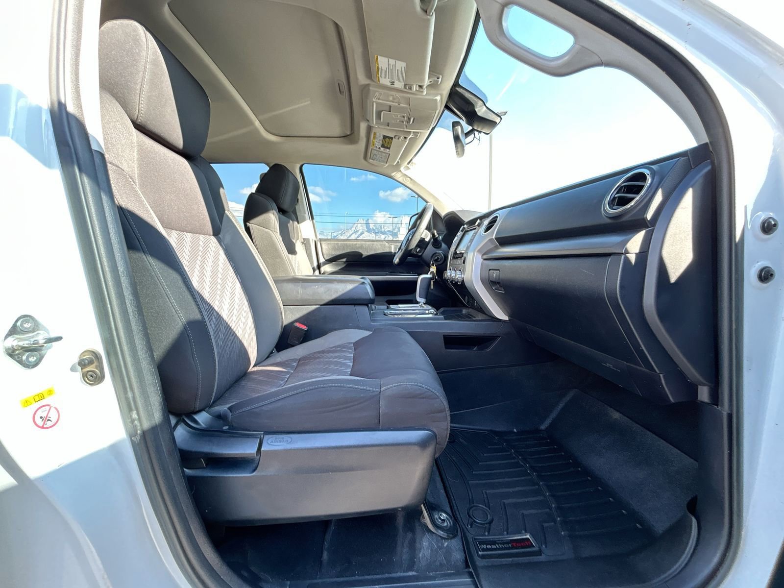 Used 2018 Toyota Tundra SR5 image 28