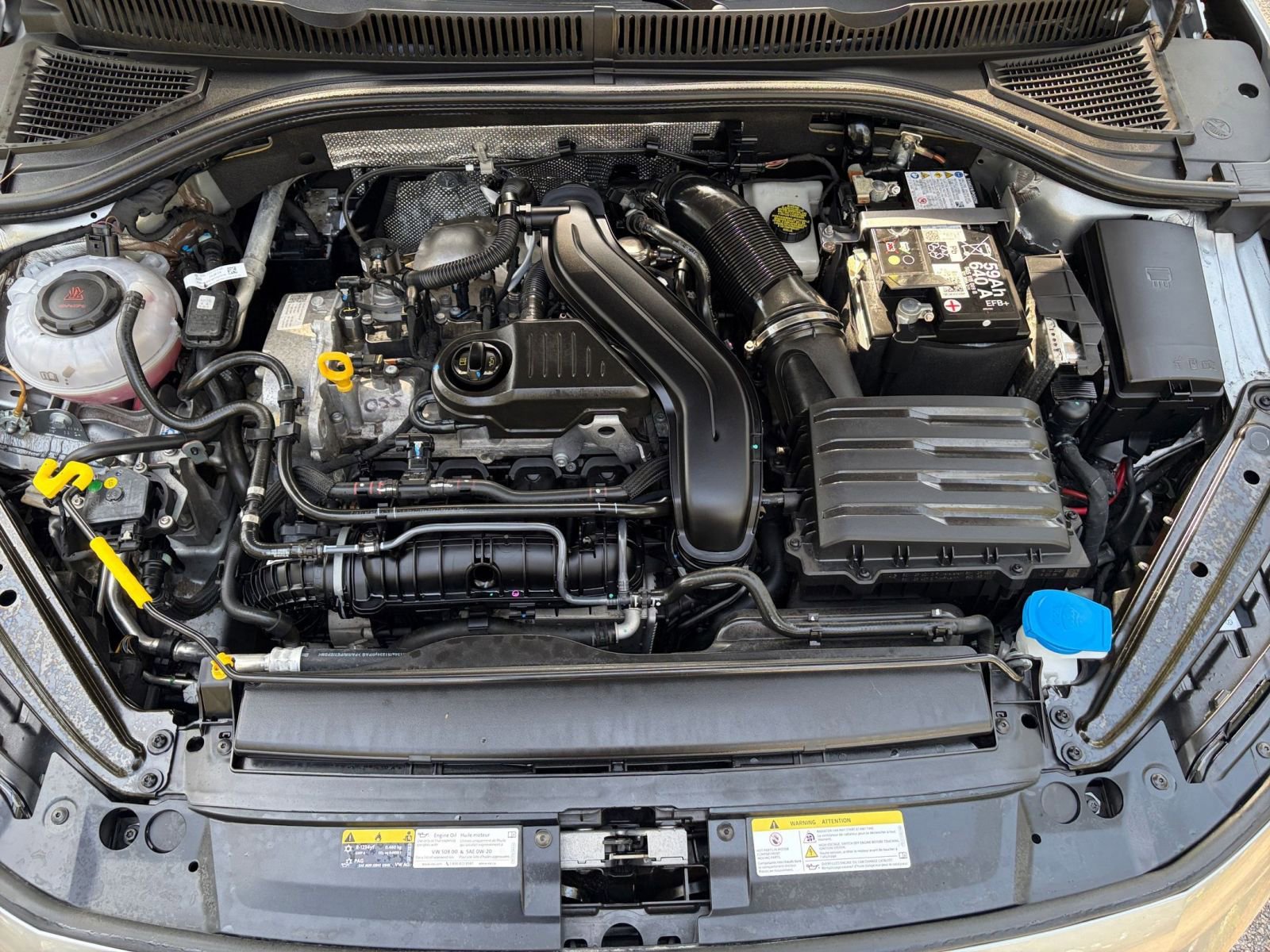 Used 2025 Volkswagen Jetta SE image 27