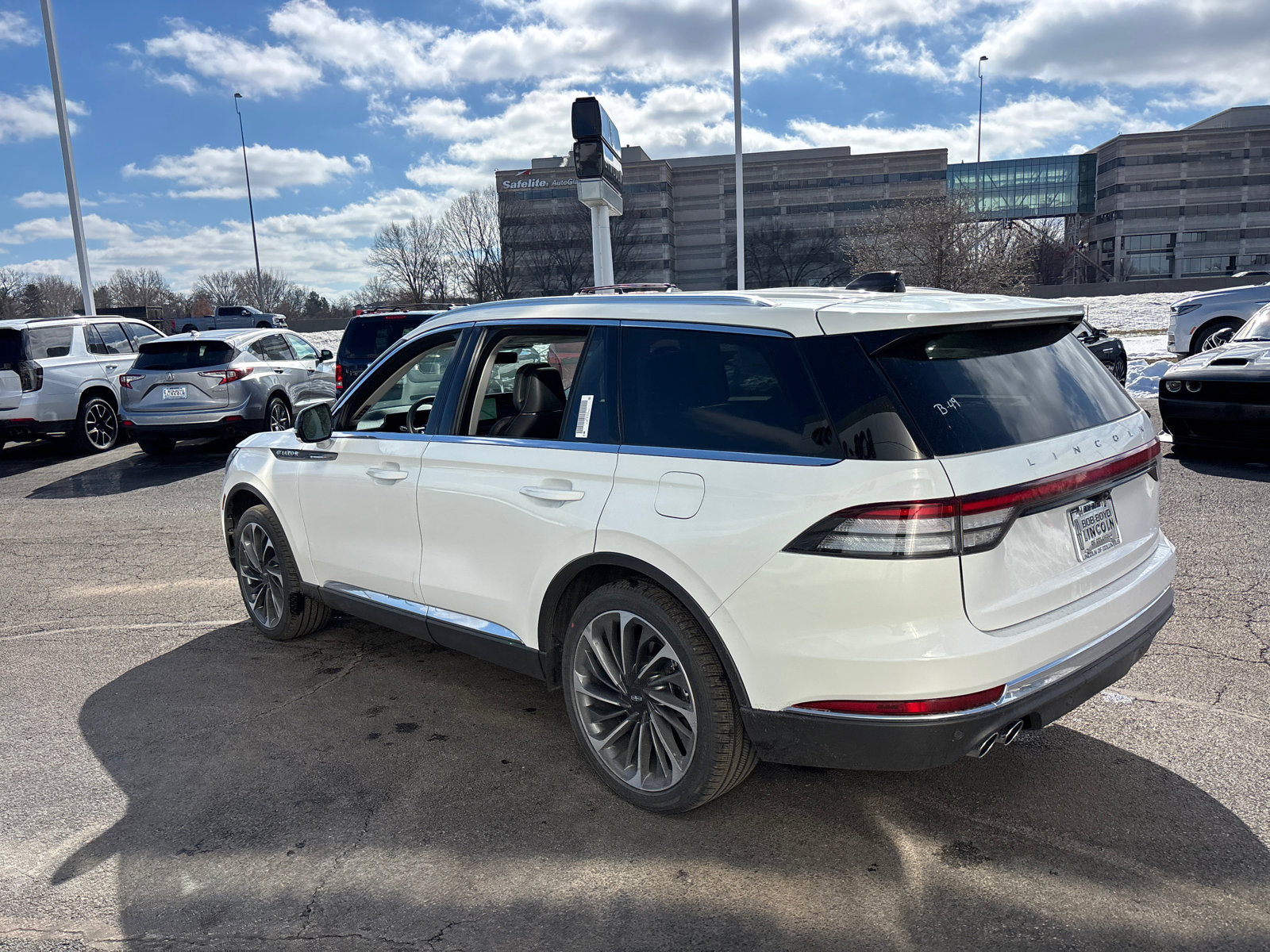 New 2026 Lincoln Aviator Reserve AWD/4WD image 5