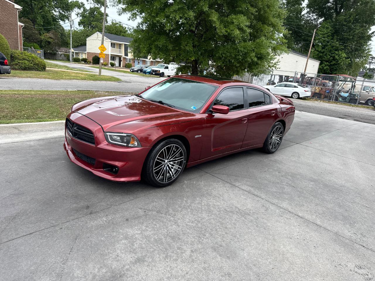 Used 2014 Dodge Charger R/T RWD image 7