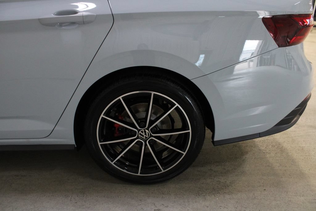 New 2027 Volkswagen Jetta GLI Autobahn FWD image 29