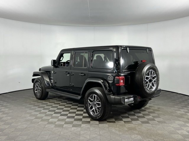 Certified 2024 Jeep Wrangler Sahara image 9