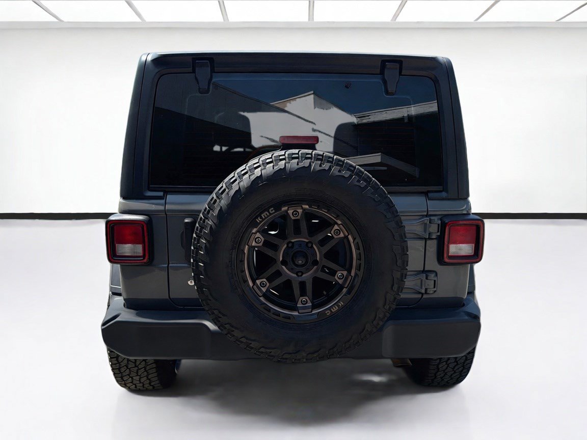 Used 2020 Jeep Wrangler Sport AWD/4WD image 5