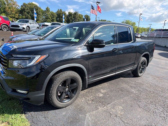 Used 2021 Honda Ridgeline Black Edition image 2