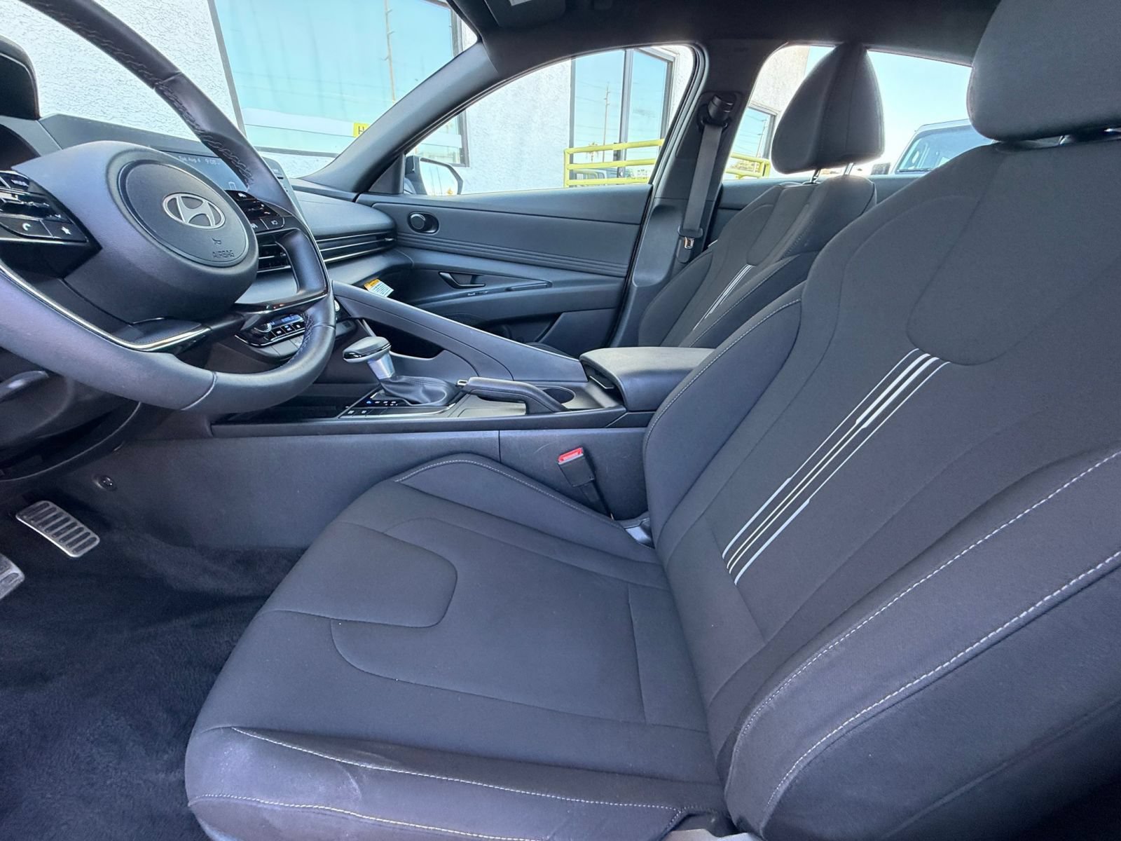 Used 2026 Hyundai Elantra Sport FWD image 25