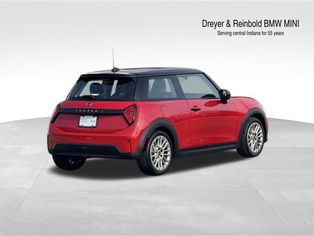 Certified 2025 MINI Cooper S image 4