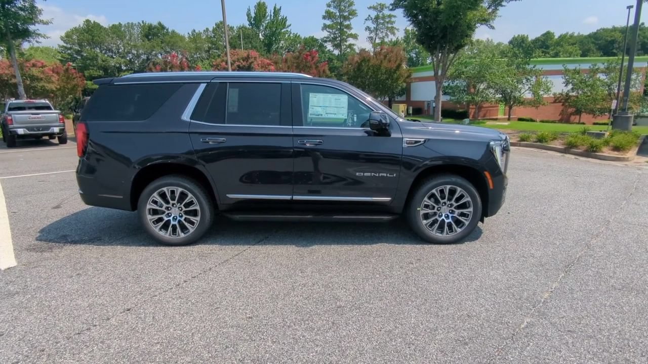 New 2026 GMC Yukon Denali AWD/4WD image 9