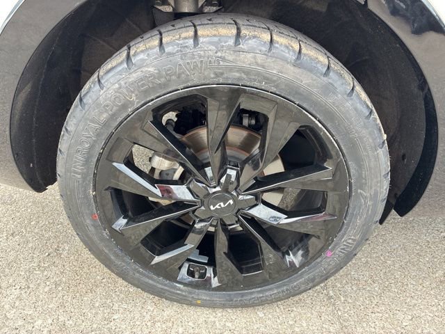 Used 2023 Kia Sorento SX FWD image 13