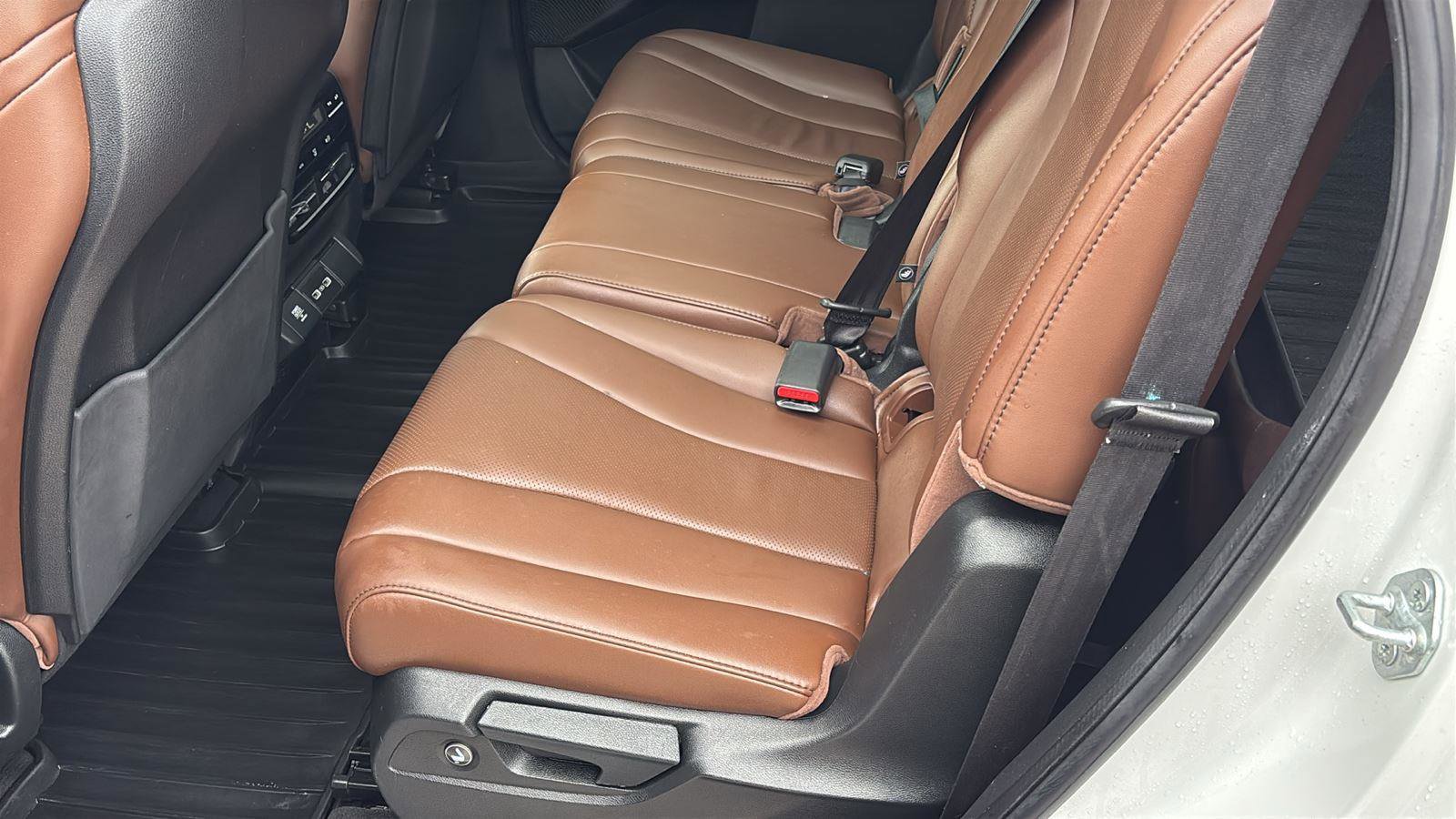 Used 2022 Acura MDX FWD w/ Technology Package image 15