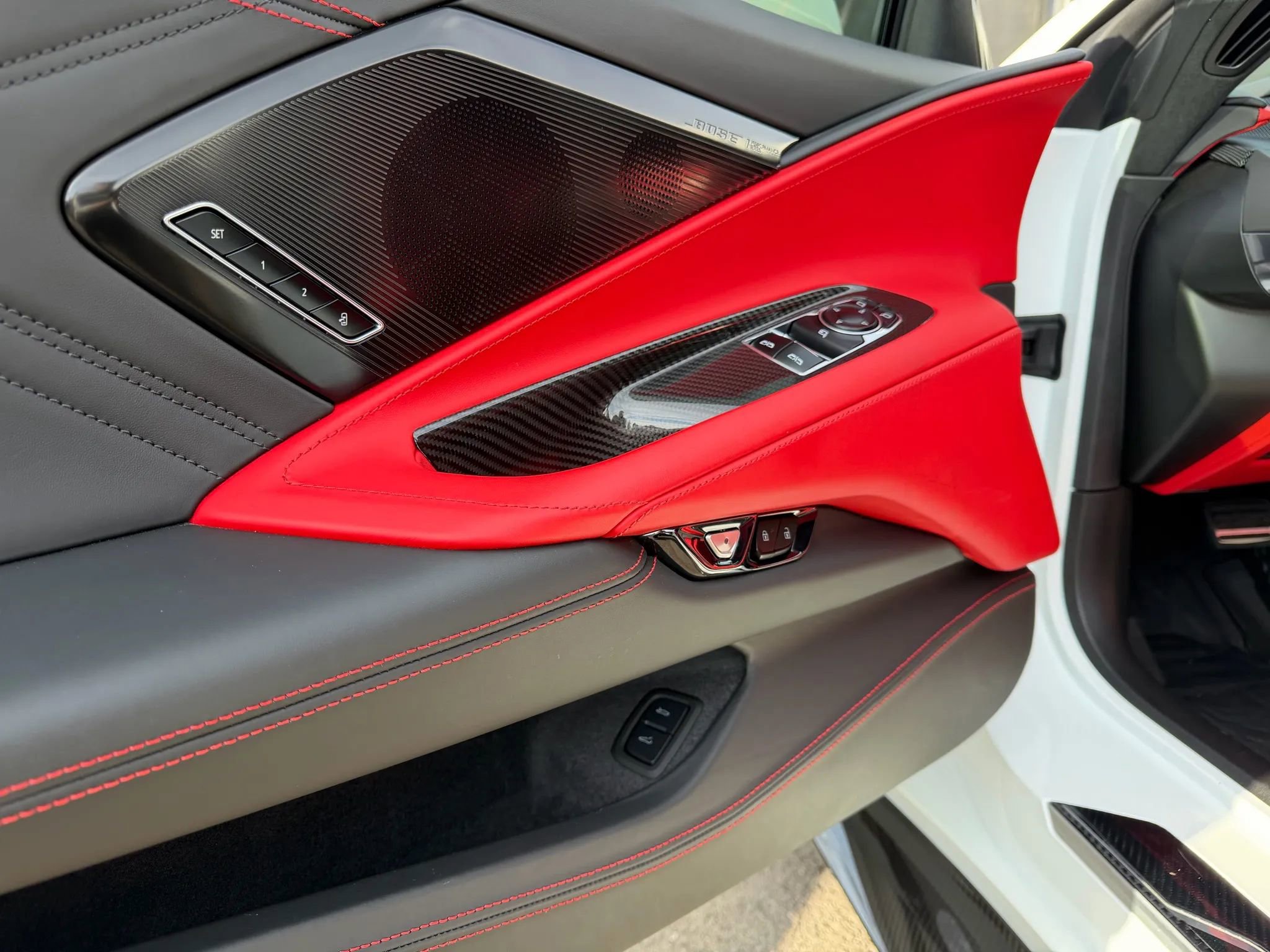 Used 2024 Chevrolet Corvette Z06 w/ Z07 Performance Package image 27