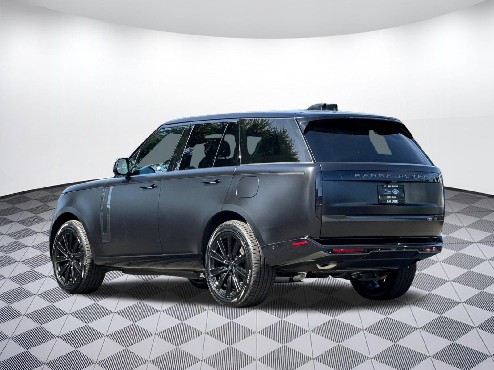 New 2026 Land Rover Range Rover SE AWD/4WD image 3
