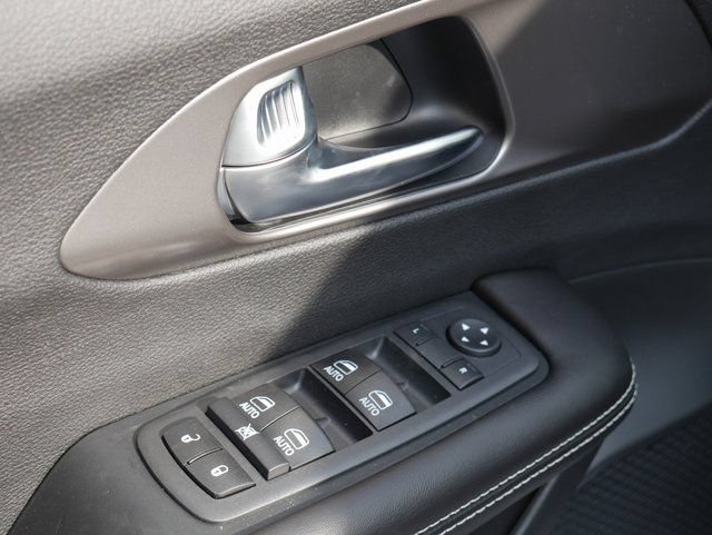 New 2026 Chrysler Voyager LX FWD image 12