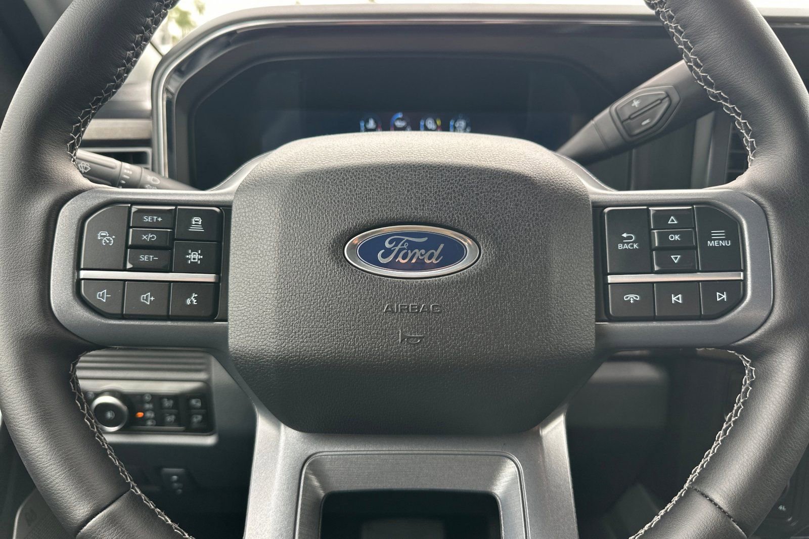 New 2026 Ford F350 Lariat w/ Lariat Ultimate Package image 23