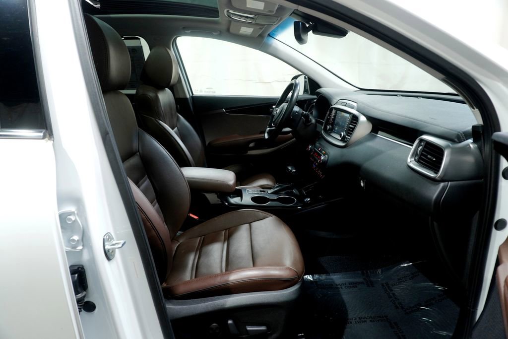 Used 2019 Kia Sorento SX w/ SX Touring Package AWD/4WD image 14