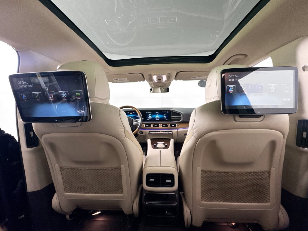 Used 2020 Mercedes-Benz GLS 580 4MATIC image 32