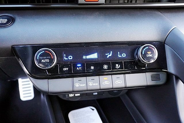 New 2026 Hyundai Elantra Sport FWD image 29