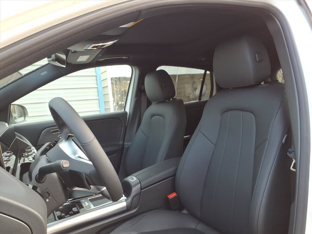 New 2026 Mercedes-Benz GLA 250 4MATIC image 12
