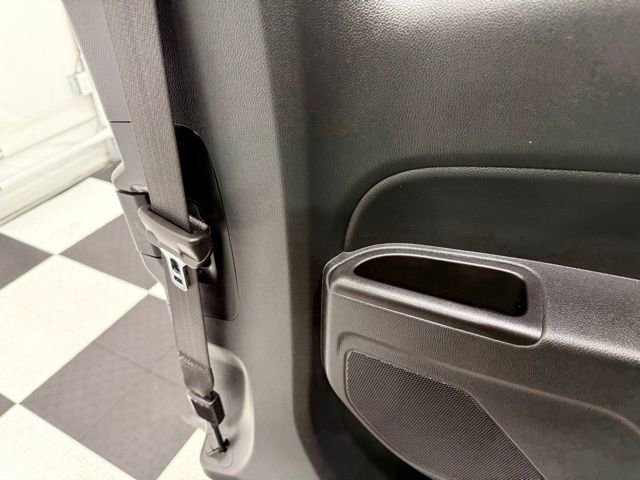 Used 2021 Chevrolet Colorado LT w/ Fleet Safety Package image 23