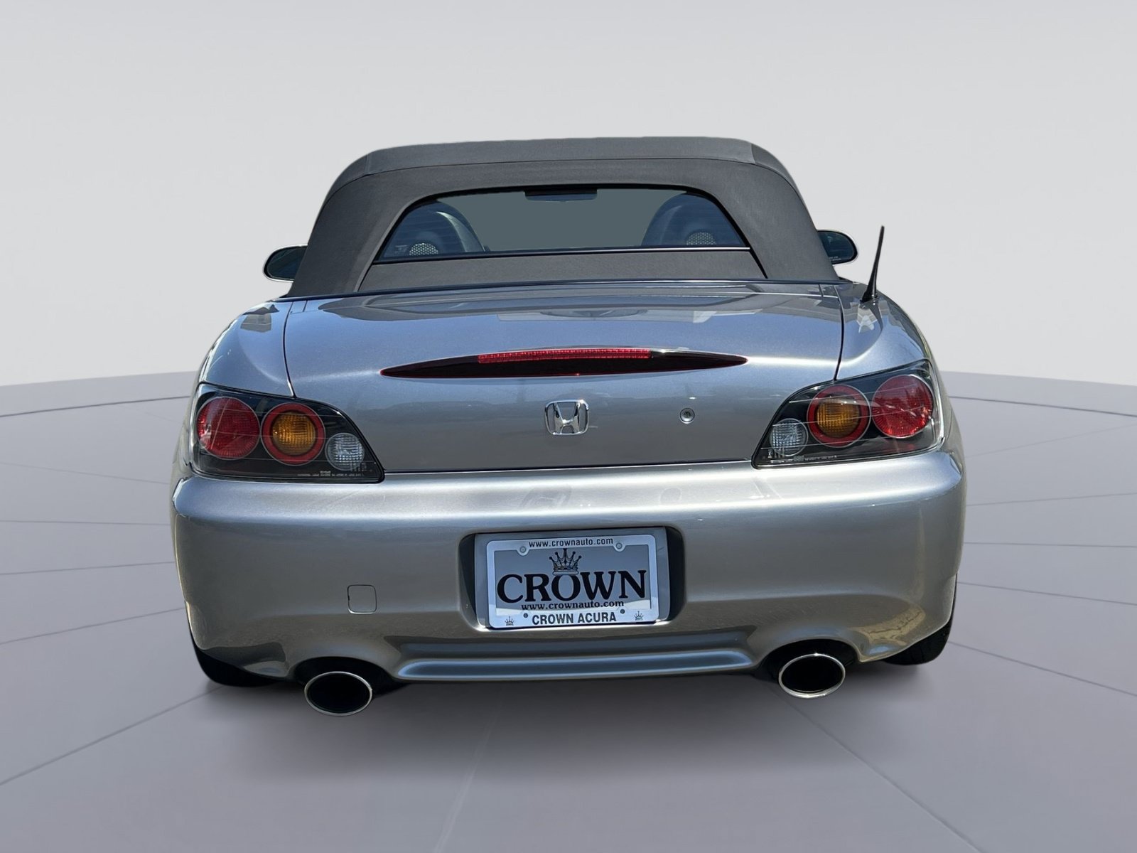 Used 2004 Honda S2000 image 8