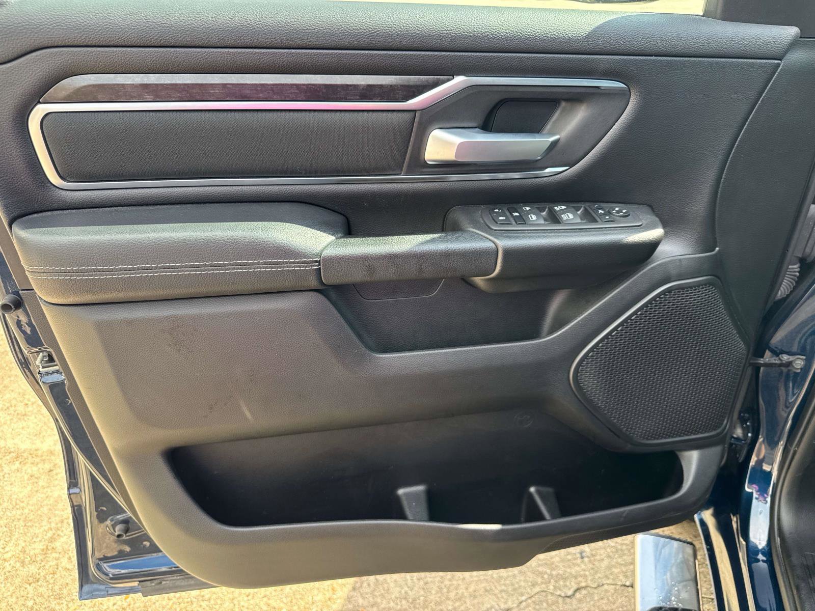 Used 2024 RAM 1500 Big Horn image 18