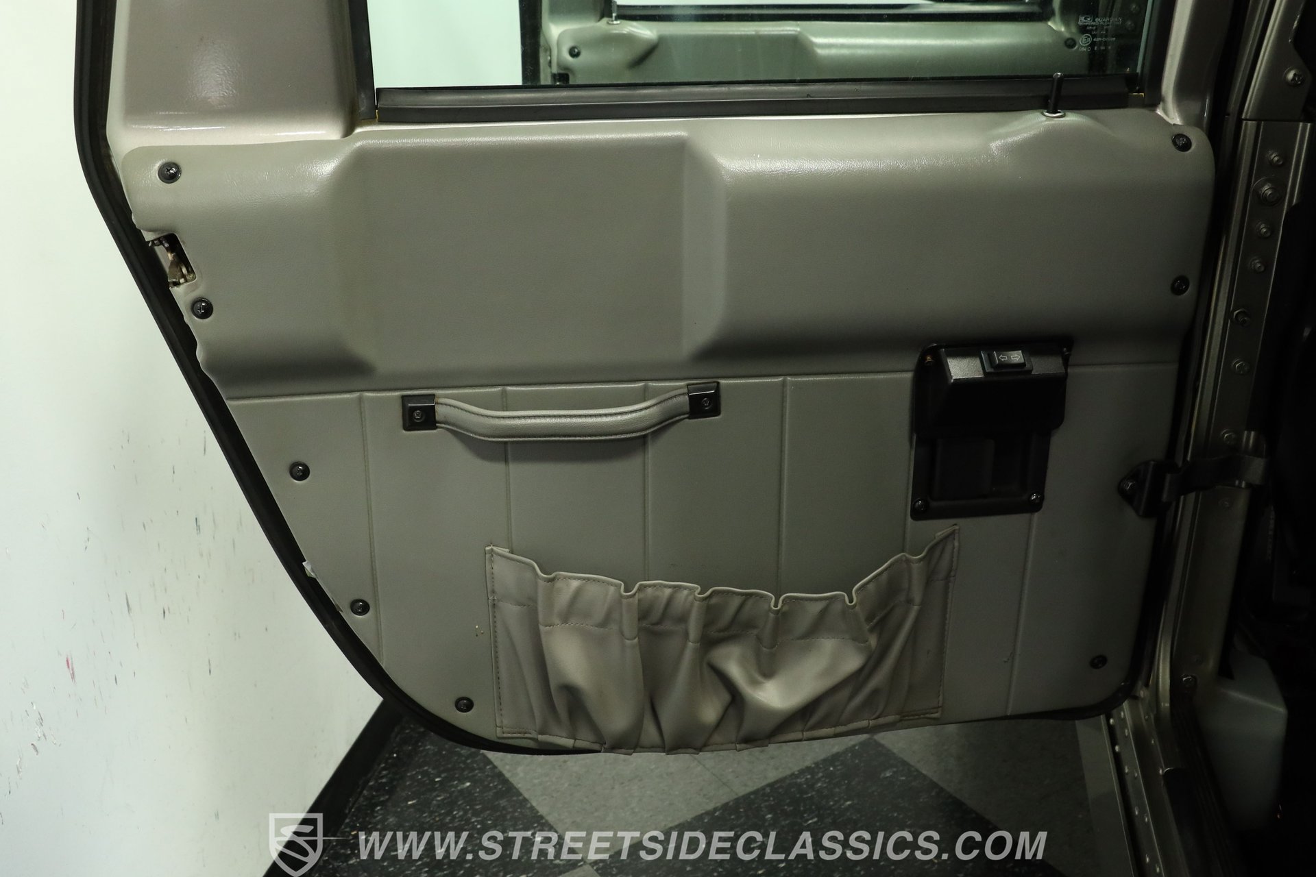 Used 2000 HUMMER H1 4-Door Open Top AWD/4WD image 34