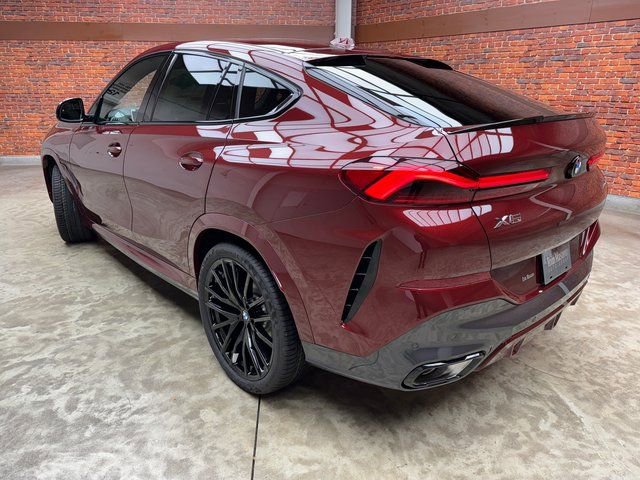 Used 2026 BMW X6 xDrive40i image 3