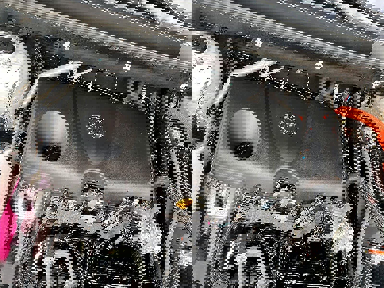 Used 2022 Toyota RAV4 LE image 32