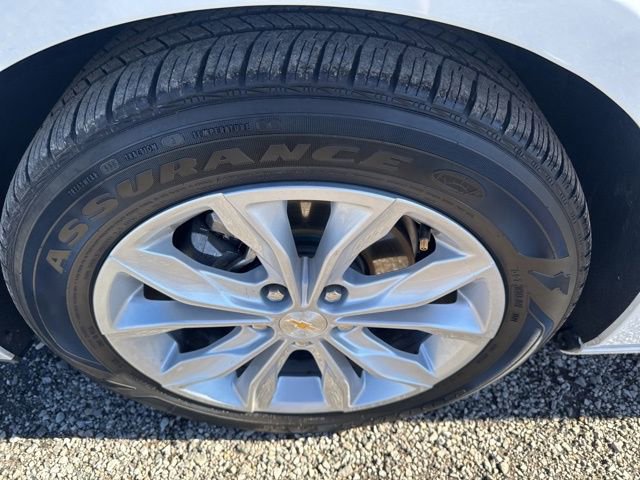 Used 2025 Chevrolet Malibu LT FWD image 26