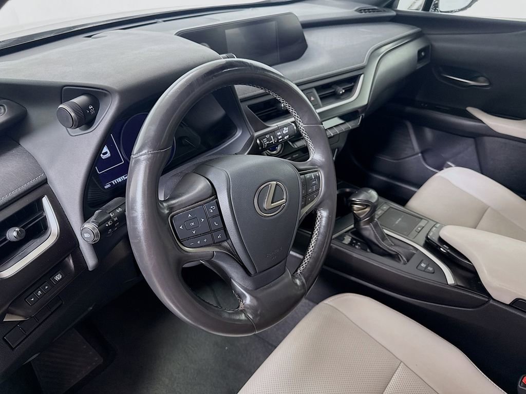 Used 2020 Lexus UX 250h w/ Premium Package AWD/4WD image 9