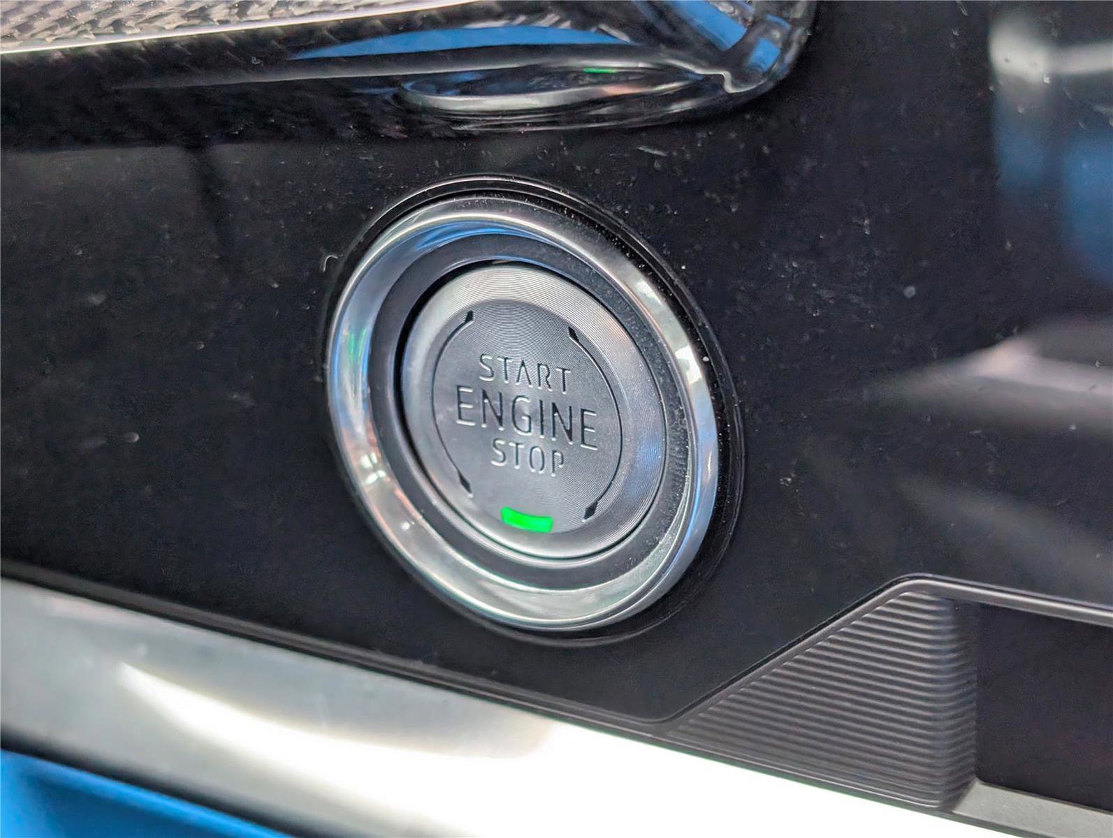 Used 2020 Chevrolet Corvette Stingray Premium Conv w/ 3LT Preferred Equipment Group image 23