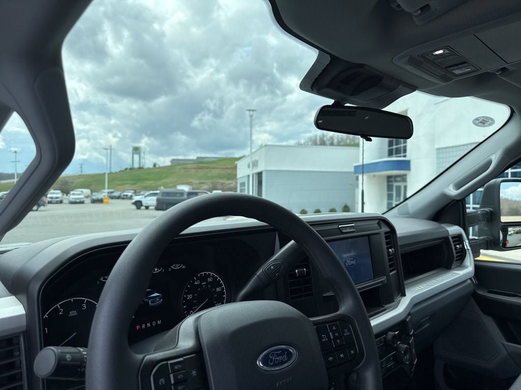 New 2026 Ford F350 XL w/ XL Chrome Package image 2