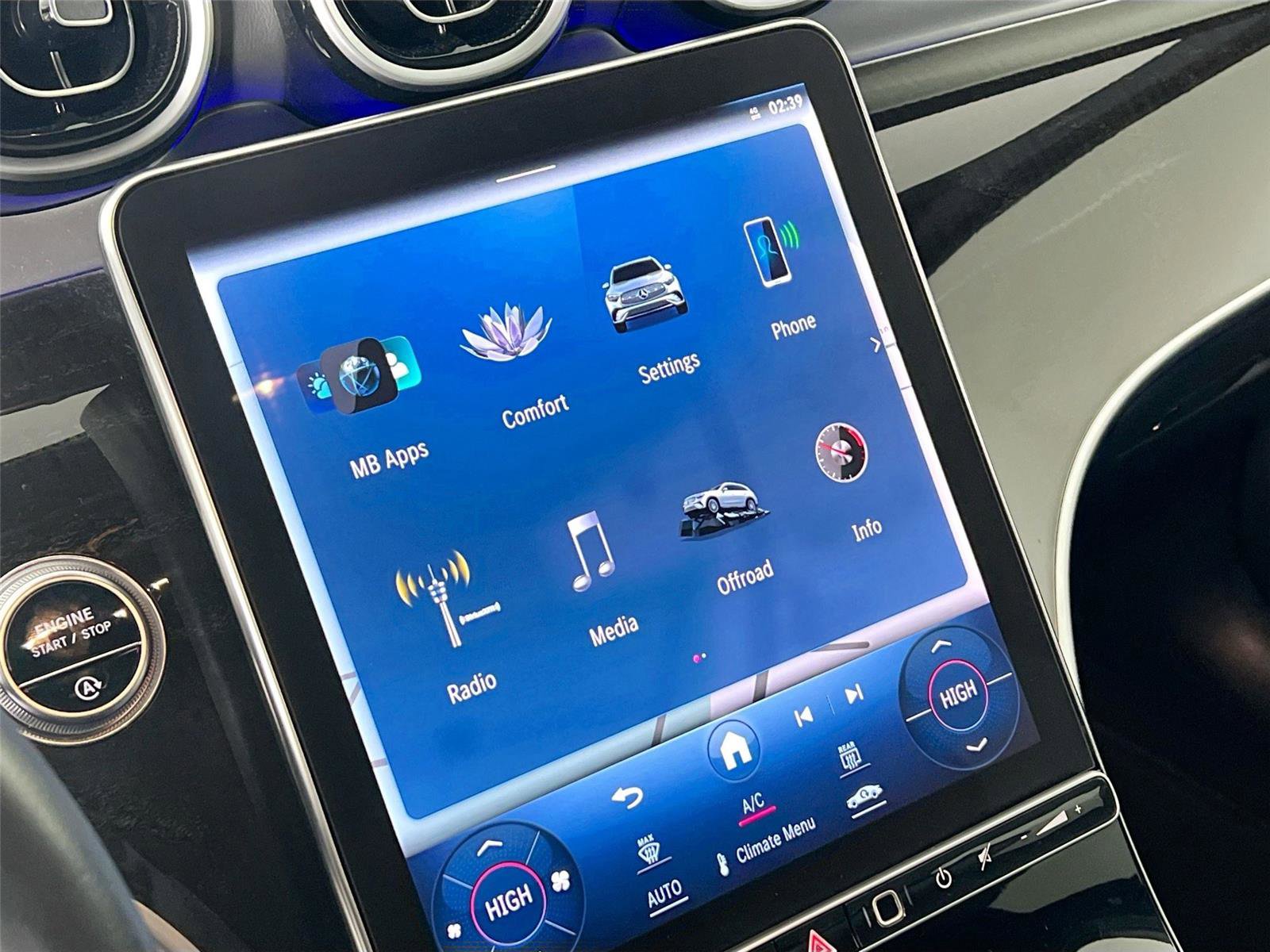 Certified 2023 Mercedes-Benz GLC 300 4MATIC image 13