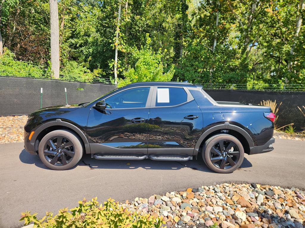 Used 2024 Hyundai Santa Cruz Night image 2