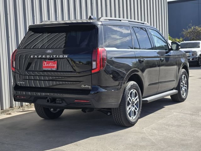 New 2026 Ford Expedition Active RWD image 3