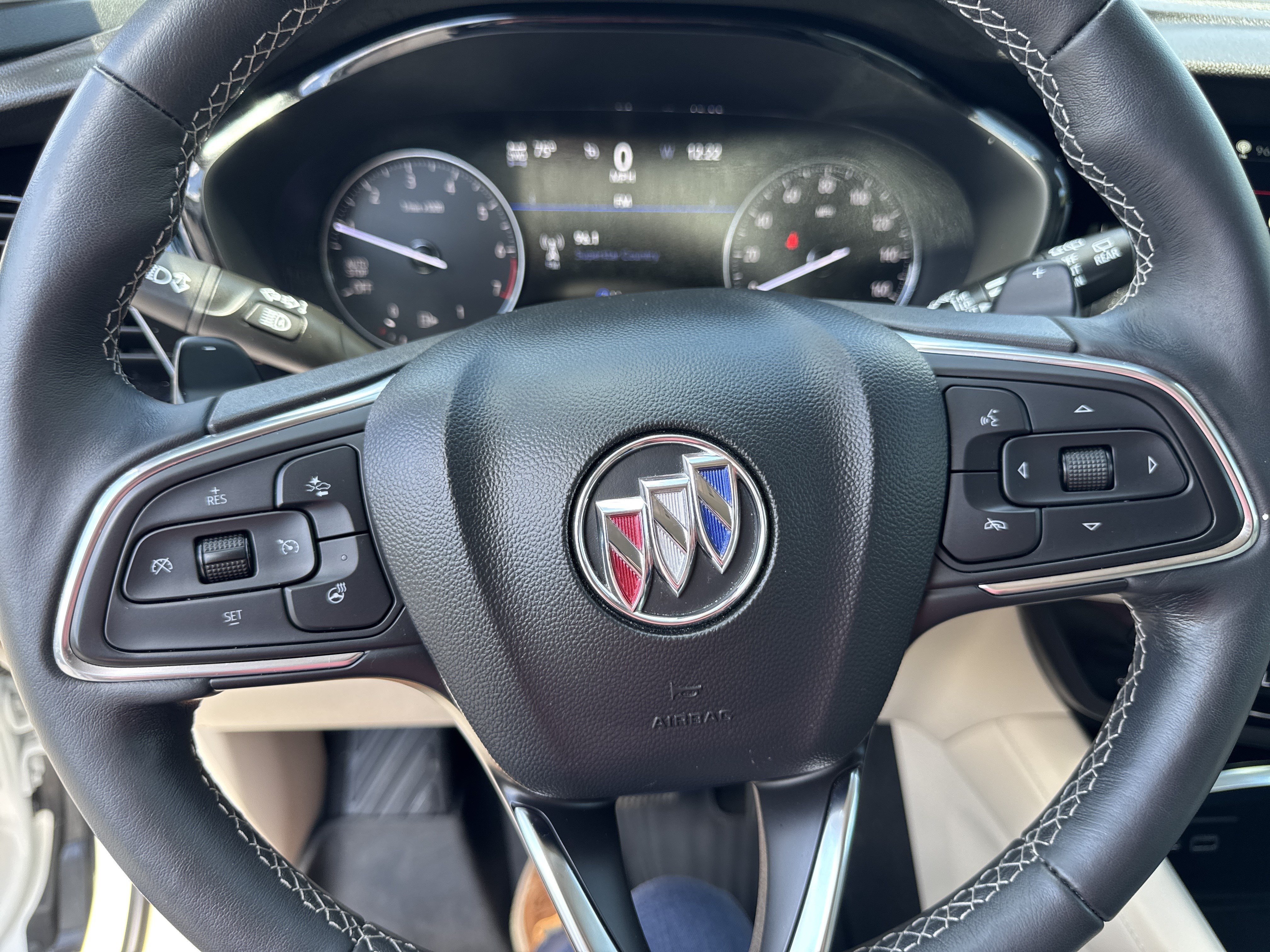 Used 2023 Buick Envision Essence AWD/4WD image 15