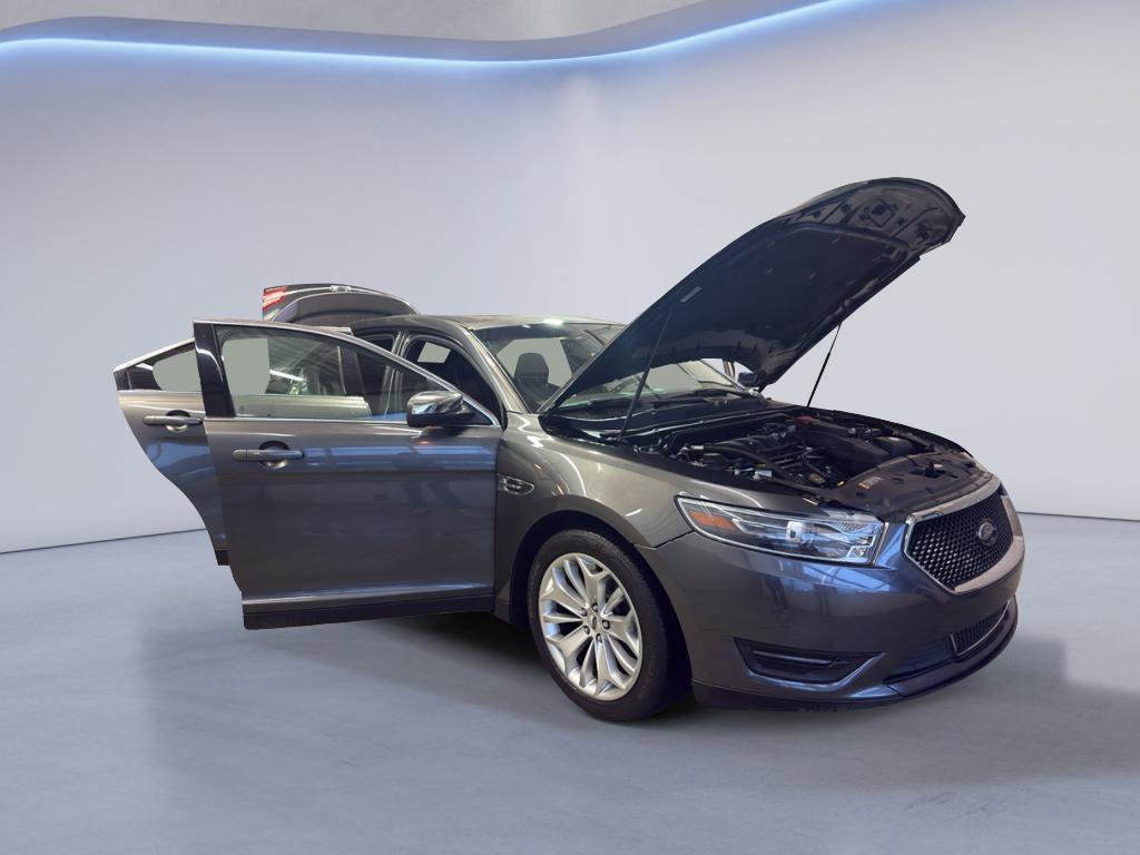 Used 2017 Ford Taurus Limited FWD image 7
