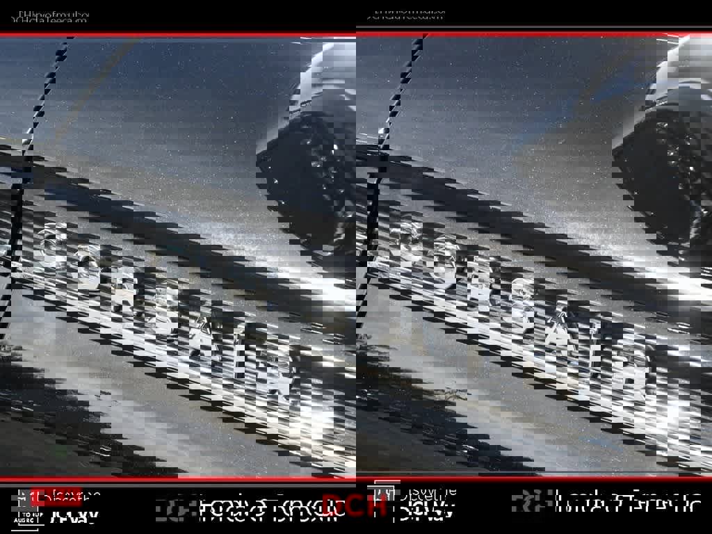 Used 2021 Lincoln Corsair Reserve w/ Equipment Group 201A image 7