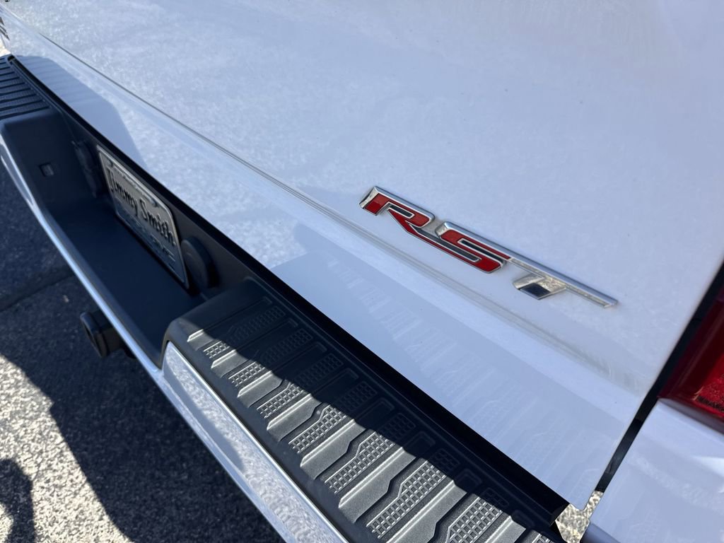 Certified 2022 Chevrolet Silverado 1500 RST image 39