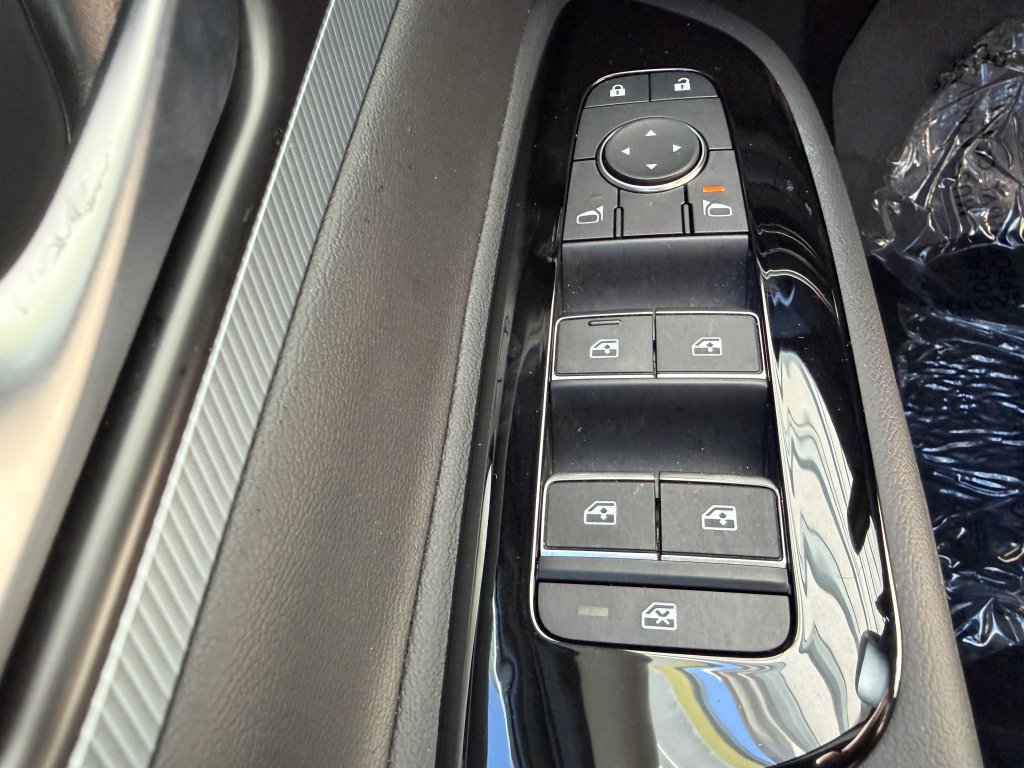 Used 2025 Nissan Murano SL image 25