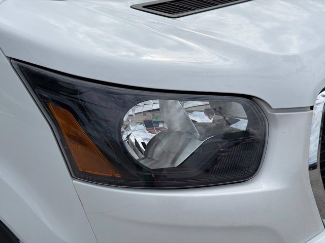 Used 2024 Ford Transit 350 XLT RWD image 9
