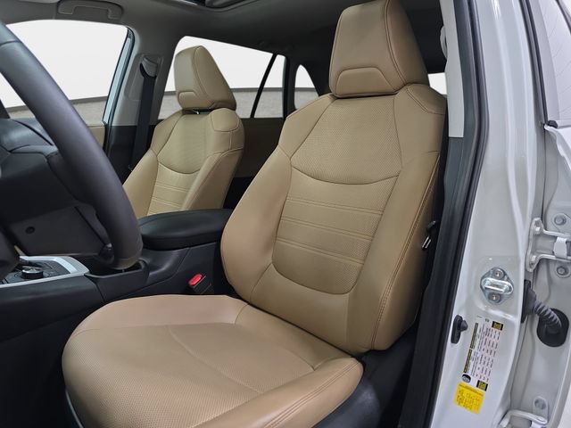 Certified 2024 Toyota RAV4 Limited w/ Advanced Technology Package AWD/4WD image 12
