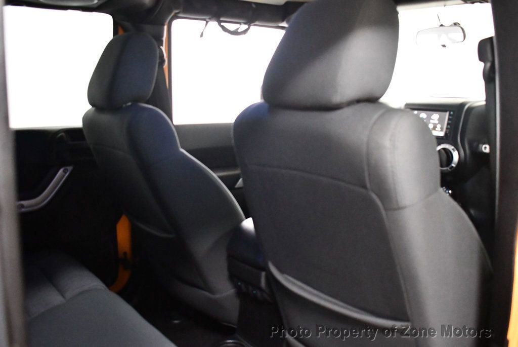 Used 2012 Jeep Wrangler Unlimited Sahara image 19