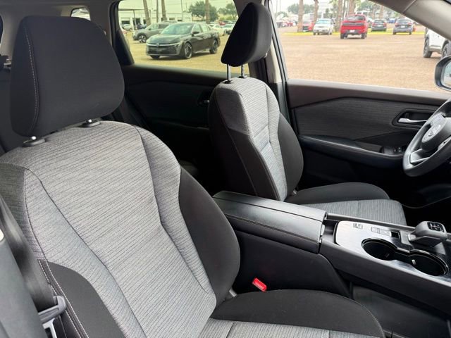 Certified 2023 Nissan Rogue SV FWD image 19