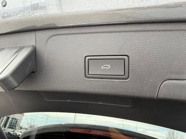 New 2025 Volkswagen Atlas Cross Sport SEL Premium R-Line image 34