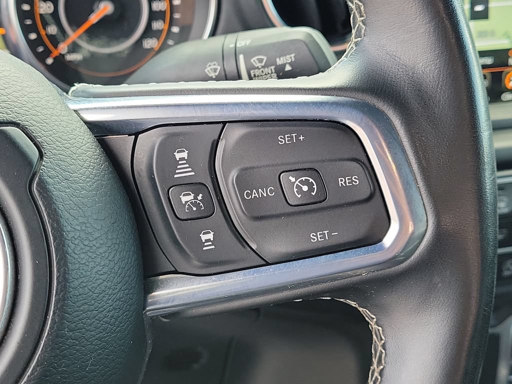 Used 2020 Jeep Gladiator Overland AWD/4WD image 30