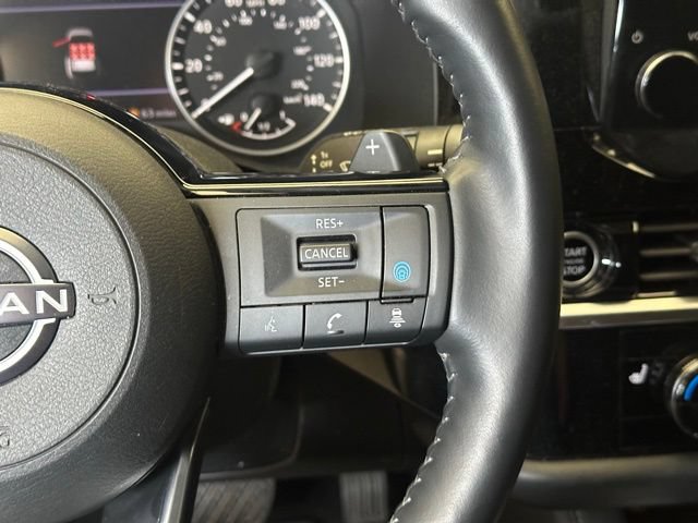 Used 2023 Nissan Pathfinder SL AWD/4WD image 24
