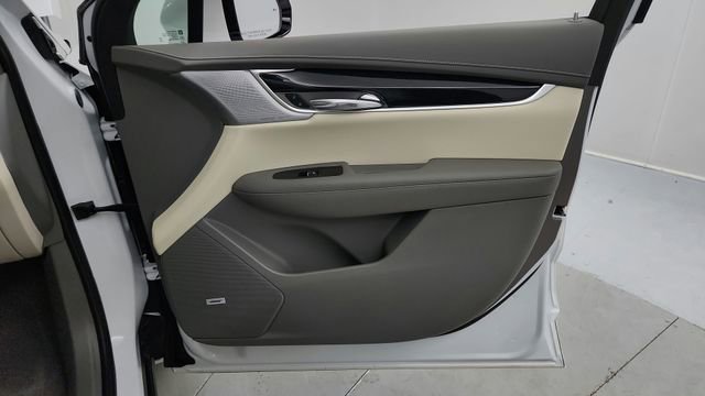 Certified 2024 Cadillac XT6 Premium Luxury w/ LPO, Floor Liner Package image 23