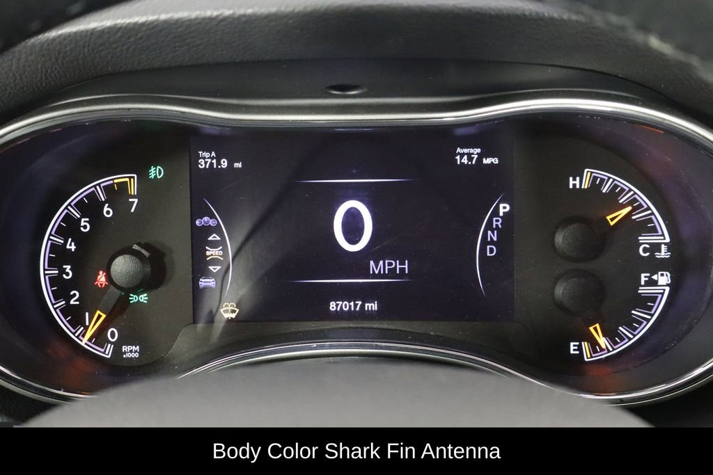 Used 2018 Jeep Grand Cherokee Altitude image 11