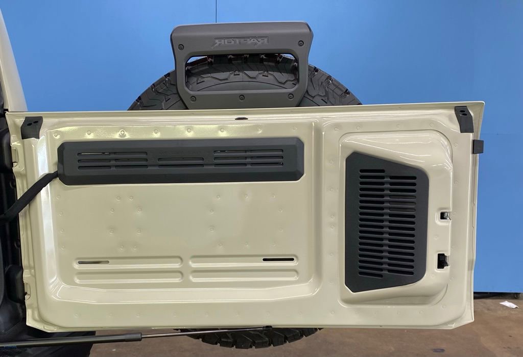 New 2025 Ford Bronco Raptor w/ Interior Carbon Fiber Pack AWD/4WD image 41